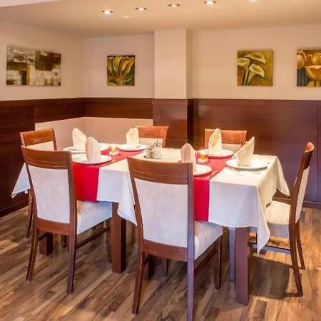 Hotel Sipox 3*